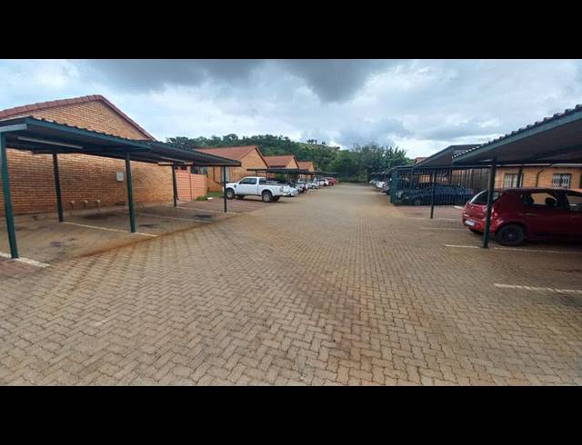 3 BEDROOM APARTMENT FOR SALE IN PHILIP NEL PARK